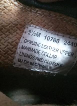 Брендові шкіряні ботінки 34 р.,устілка 21.4 см