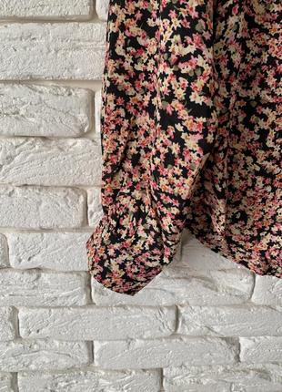 Элегантная блузка в цветочный принт h&m5 фото