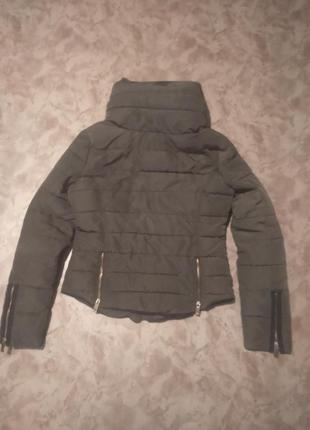 Теплая короткая куртка zara размер s7 фото