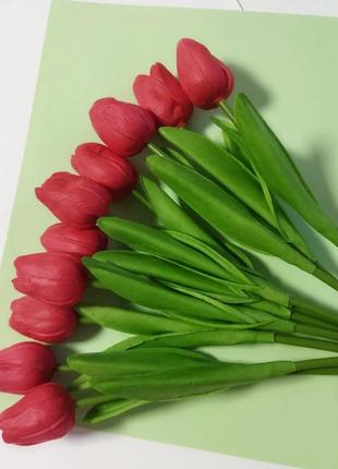 Букет латексных тюльпанов 9 шт красный