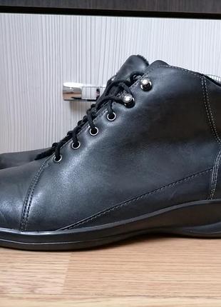 Кожаные ботинки фирмы clarks оригинал