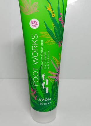 Пом'якшувальний крем від натоптишів та мозолів " foot works " з aha кислотами avon 150ml.4 фото