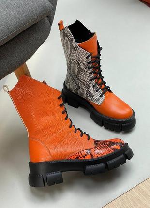 Эксклюзивные ботинки из кожи с тиснением под змею много цветов3 фото