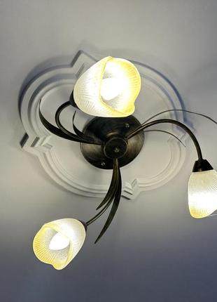 Люстра комнатная