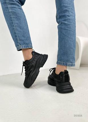Женские черные кроссовки, текстиль с резиновыми вставками4 фото