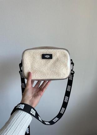 Женская сумка кросс боди тедди ugg crossbody teddy3 фото