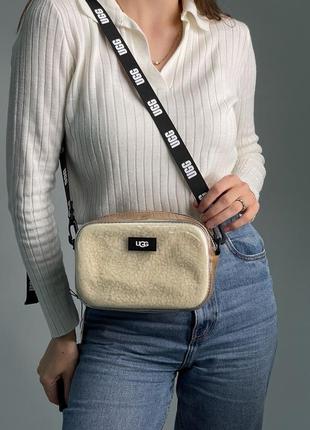 Женская сумка кросс боди тедди ugg crossbody teddy9 фото