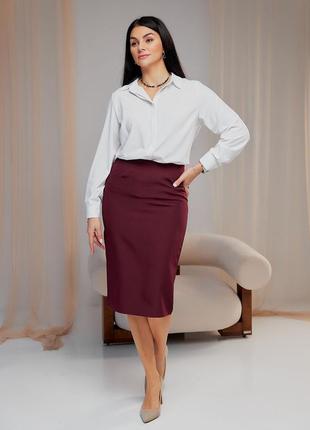 Офисная бордовая женская юбка классика в больших размерах из костюмки 50, 52, 54