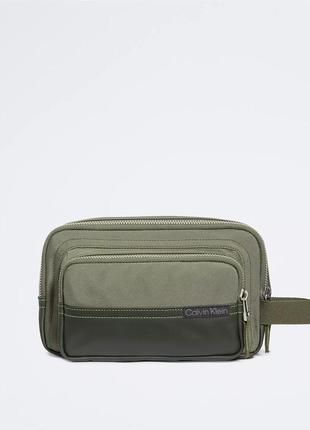 Новая сумка-косметичка calvin klein (ck unisex utility dopp kit) c америки