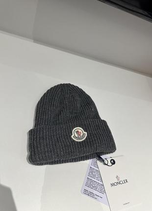 Шапка moncler