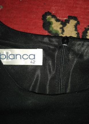 Маленьке чорне плаття 2