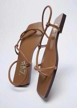 Кожаные босоножки zara2 фото