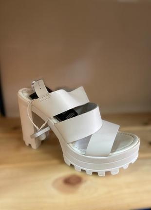 Босоніжки f&f