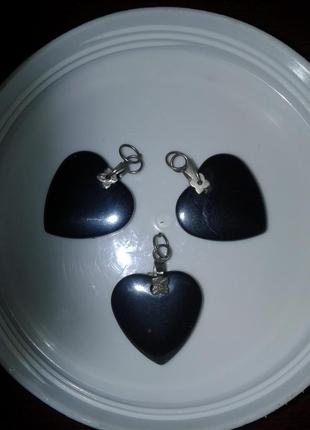 Набор из трех сердечек гематит (на две сережки + подвеску)