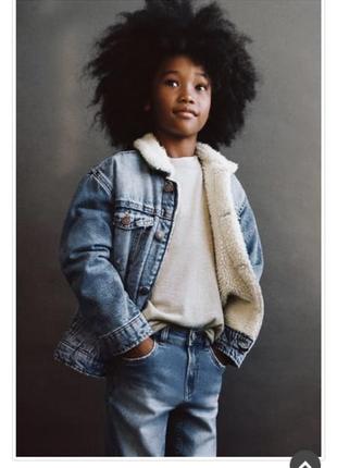 Zara джинсовая курточка с мехом 11-12 лет1 фото