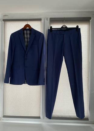 Костюм классический