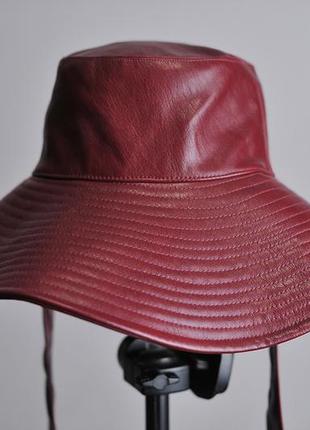 Капелюх & other stories faux leather tie-detail rain hat - m 56 см3 фото