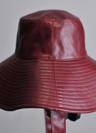 Капелюх & other stories faux leather tie-detail rain hat - m 56 см4 фото