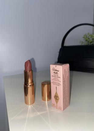 Помада для губ charlotte tilbury matte revolution pillow talk 2 medium 3.5 г