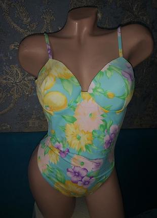 Купальник відрядний р. 44 італія