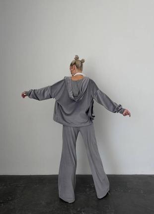 Трендовий жіночий велюровий спортивний прогулянковий костюм: широкі штани + зіп худі3 фото