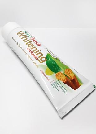 Отбеливающая зубная паста с нимом 112 г фармаси farmasi eurofresh whitening toothpaste 11130153 фото