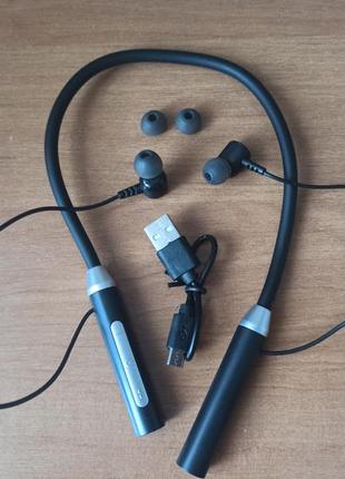 Бездротові bluetooth навушники2 фото