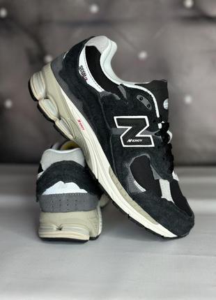 New balance 2002r