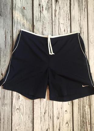 Класні жіночі шорти "nike ".