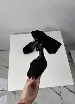 Туфли на каблуках с квадратным носком черные4 фото