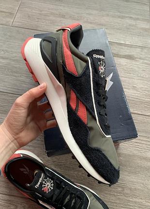 Чоловічі кросівки кроссовки reebok classic legacy 456 фото