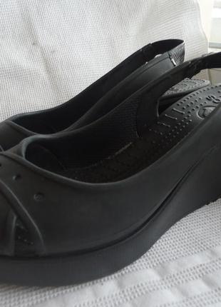 Босоножки-кроксы crocs 40р. оригинал