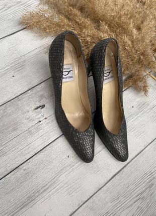 Шикарные итальянские туфли florentine кожа  39 размер по стельке 25 см3 фото