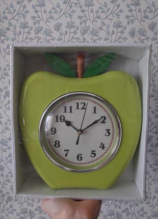Часы стоячие яблоко1 фото