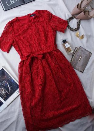Брендовое красное платье кружево миди2 фото