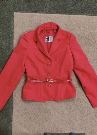 Пиджак пиджак блейзер жакет хс, х хс размер 32,34 красный
