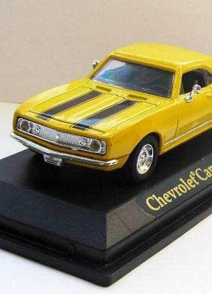 Шевроле камаро chevrolet camaro z28 (1967) машинка метал 1:43 yat ming