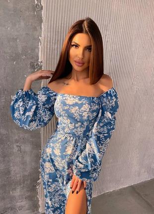 Сукня міді з розрізом в квіти