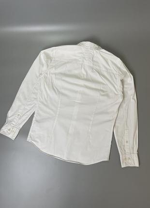Базовая белая классическая рубашка tommy hilfiger denim slim fit, приталенная, из лого, логотип, томми халфигер, однотонная, оригинал, под брюки4 фото