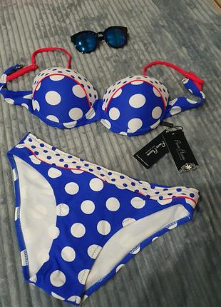 Роздільний купальник.