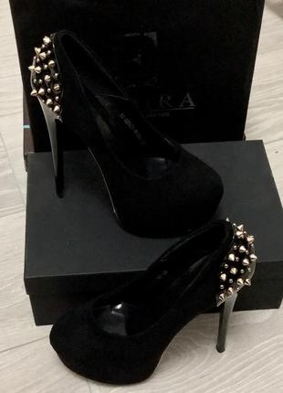 Туфли замшевые чёрные на высоком каблуке 16 см1 фото