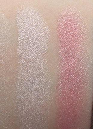 Палетка теней dior cherie bow