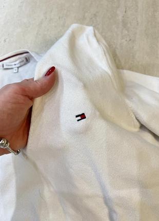 Кофта женская с v-образным вырезом tommy hilfiger оригинал белая с логотипом3 фото