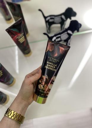 Лосьйон крем для тіла вікторія сікрет victoria’s secret vanilla amber bourbon lotion крем для тела лосьон виктория сикрет