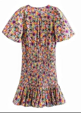 Шикарное мини платье в цветах яркое,  модное4 фото