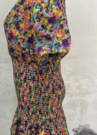 Шикарное мини платье в цветах яркое,  модное8 фото