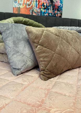 Декоративная подушка, прямоугольной формы.2 фото