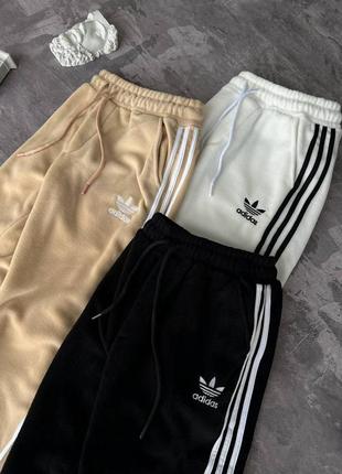 Шикарні теплі спортивні штани від adidas з полару , висока якість 🔥🔥2 фото