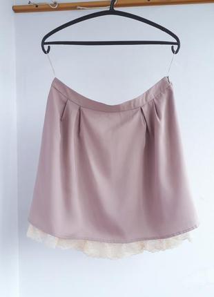 Новая шелковая юбка andre tan шелк 55 % пудрово-бежевая юбка с кружевом1 фото