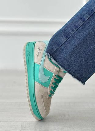 Жіночі кроссівки nike tiffany rainbow x af grey blue9 фото